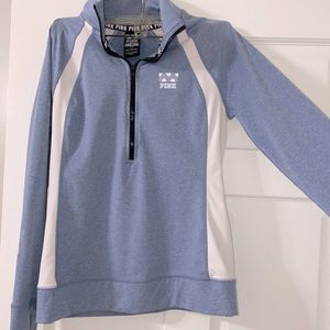 Women’s quarter zip